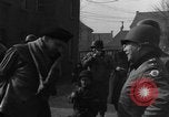 Immagine di Maresciallo di Campo Bernard L Montgomery Nieuwkerk Paesi Bassi, 1945, secondo 48 filmato di repertorio 65675069870