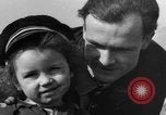 Image famille allemande Wittlich en Allemagne, 1945, de la seconde 48 séquences d'archives historiques vidéo 65675069871