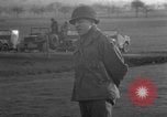 Immagine di Medaglie d'aria Wittlich Germania, 1945, secondo 5 filmato di repertorio 65675069872