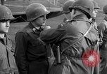 Immagine di Medaglie d'aria Wittlich Germania, 1945, secondo 26 filmato di repertorio 65675069872