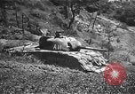 Standbild Schlacht von Okinawa 6 Marine Division Okinawa Ryukyu Inseln, 1945, aus Sekunde 11 historischem Filmmaterial Videoclip 65675069878