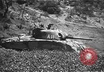 Standbild Schlacht von Okinawa 6 Marine Division Okinawa Ryukyu Inseln, 1945, aus Sekunde 14 historischem Filmmaterial Videoclip 65675069878