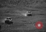 Standbild Schlacht von Okinawa 6 Marine Division Okinawa Ryukyu Inseln, 1945, aus Sekunde 30 historischem Filmmaterial Videoclip 65675069878