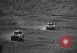 Standbild Schlacht von Okinawa 6 Marine Division Okinawa Ryukyu Inseln, 1945, aus Sekunde 33 historischem Filmmaterial Videoclip 65675069878