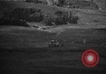 Standbild Schlacht von Okinawa 6 Marine Division Okinawa Ryukyu Inseln, 1945, aus Sekunde 43 historischem Filmmaterial Videoclip 65675069878