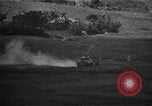 Standbild Schlacht von Okinawa 6 Marine Division Okinawa Ryukyu Inseln, 1945, aus Sekunde 47 historischem Filmmaterial Videoclip 65675069878