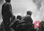 Standbild Schlacht von Okinawa 6 Marine Division Okinawa Ryukyu Inseln, 1945, aus Sekunde 52 historischem Filmmaterial Videoclip 65675069878