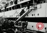 Standbild britische Truppen Port Said Ägypten, 1956, aus Sekunde 43 historischem Filmmaterial Videoclip 65675069879