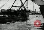 Standbild britische Truppen Port Said Ägypten, 1956, aus Sekunde 57 historischem Filmmaterial Videoclip 65675069879