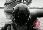 Standbild britische Truppen Port Said Ägypten, 1956, aus Sekunde 61 historischem Filmmaterial Videoclip 65675069879