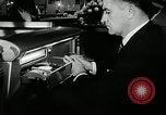 Standbild 1956 National Automobile Show New York United States USA, 1956, aus Sekunde 61 historischem Filmmaterial Videoclip 65675069880