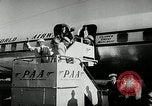 Immagine di Olympic contendenti Los Angeles California USA, 1956, secondo 9 filmato di repertorio 65675069884
