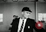 Immagine di Olympic contendenti Los Angeles California USA, 1956, secondo 17 filmato di repertorio 65675069884