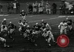 Standbild Fußballspiel New York United States USA, 1956, aus Sekunde 9 historischem Filmmaterial Videoclip 65675069885