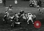 Standbild Fußballspiel New York United States USA, 1956, aus Sekunde 19 historischem Filmmaterial Videoclip 65675069885