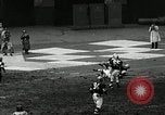 Standbild Fußballspiel New York United States USA, 1956, aus Sekunde 23 historischem Filmmaterial Videoclip 65675069885