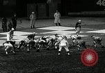 Standbild Fußballspiel New York United States USA, 1956, aus Sekunde 26 historischem Filmmaterial Videoclip 65675069885