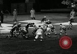 Standbild Fußballspiel New York United States USA, 1956, aus Sekunde 27 historischem Filmmaterial Videoclip 65675069885
