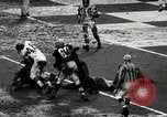 Standbild Fußballspiel New York United States USA, 1956, aus Sekunde 50 historischem Filmmaterial Videoclip 65675069885