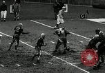 Standbild Fußballspiel New York United States USA, 1956, aus Sekunde 55 historischem Filmmaterial Videoclip 65675069885