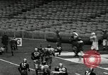 Standbild Fußballspiel New York United States USA, 1956, aus Sekunde 59 historischem Filmmaterial Videoclip 65675069885