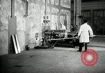 Standbild nukleare Projekt enthüllt Frankreich, 1954, aus Sekunde 30 historischem Filmmaterial Videoclip 65675069886