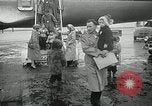 Standbild Eisernen Vorhangs Flüchtlinge New York United States USA, 1954, aus Sekunde 9 historischem Filmmaterial Videoclip 65675069887