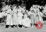 Immagine di Modelli Americani Hawaii USA, 1954, secondo 8 filmato di repertorio 65675069891