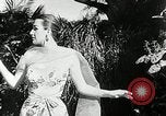 Immagine di Modelli Americani Hawaii USA, 1954, secondo 19 filmato di repertorio 65675069891