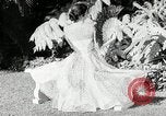 Immagine di Modelli Americani Hawaii USA, 1954, secondo 40 filmato di repertorio 65675069891