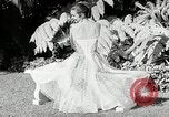 Immagine di Modelli Americani Hawaii USA, 1954, secondo 45 filmato di repertorio 65675069891