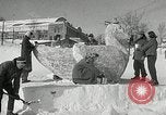 Image de sculpture sur neige Lake Placid New York USA, 1954, de la seconde 7 séquences d'archives historiques vidéo 65675069892
