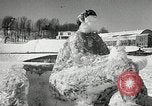 Image de sculpture sur neige Lake Placid New York USA, 1954, de la seconde 28 séquences d'archives historiques vidéo 65675069892
