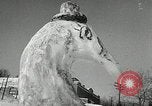 Image de sculpture sur neige Lake Placid New York USA, 1954, de la seconde 42 séquences d'archives historiques vidéo 65675069892