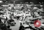 Immagine di Mercedes 300SL e l'International Motor Sport Show New York United States USA, 1954, secondo 3 filmato di repertorio 65675069893