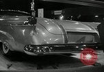Immagine di Mercedes 300SL e l'International Motor Sport Show New York United States USA, 1954, secondo 38 filmato di repertorio 65675069893