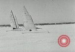 Immagine di Ice boat race Michigan United States USA, 1954, secondo 10 filmato di repertorio 65675069894