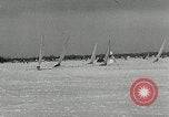Immagine di Ice boat race Michigan United States USA, 1954, secondo 16 filmato di repertorio 65675069894
