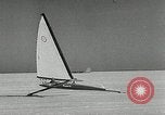 Immagine di Ice boat race Michigan United States USA, 1954, secondo 23 filmato di repertorio 65675069894