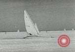 Immagine di Ice boat race Michigan United States USA, 1954, secondo 30 filmato di repertorio 65675069894