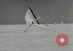 Immagine di Ice boat race Michigan United States USA, 1954, secondo 42 filmato di repertorio 65675069894