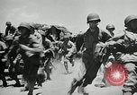 Standbild Hälfte Spuren United States USA, 1943, aus Sekunde 4 historischem Filmmaterial Videoclip 65675069896