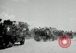 Standbild Hälfte Spuren United States USA, 1943, aus Sekunde 18 historischem Filmmaterial Videoclip 65675069896