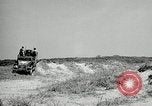 Standbild Hälfte Spuren United States USA, 1943, aus Sekunde 49 historischem Filmmaterial Videoclip 65675069896