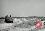 Standbild Hälfte Spuren United States USA, 1943, aus Sekunde 50 historischem Filmmaterial Videoclip 65675069896