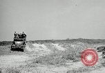 Standbild Hälfte Spuren United States USA, 1943, aus Sekunde 55 historischem Filmmaterial Videoclip 65675069896