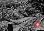 Standbild Dampflokomotive ein Zug nach hinten schieben Taiwan, 1940, aus Sekunde 12 historischem Filmmaterial Videoclip 65675069924