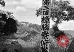 Standbild Dampflokomotive ein Zug nach hinten schieben Taiwan, 1940, aus Sekunde 26 historischem Filmmaterial Videoclip 65675069924