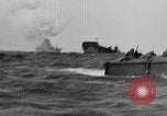 Standbild Schlacht von Kwajalein Kwajalein Insel Inseln Marshall, 1944, aus Sekunde 36 historischem Filmmaterial Videoclip 65675069934