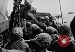Standbild Schlacht von Kwajalein Kwajalein Insel Inseln Marshall, 1944, aus Sekunde 62 historischem Filmmaterial Videoclip 65675069934